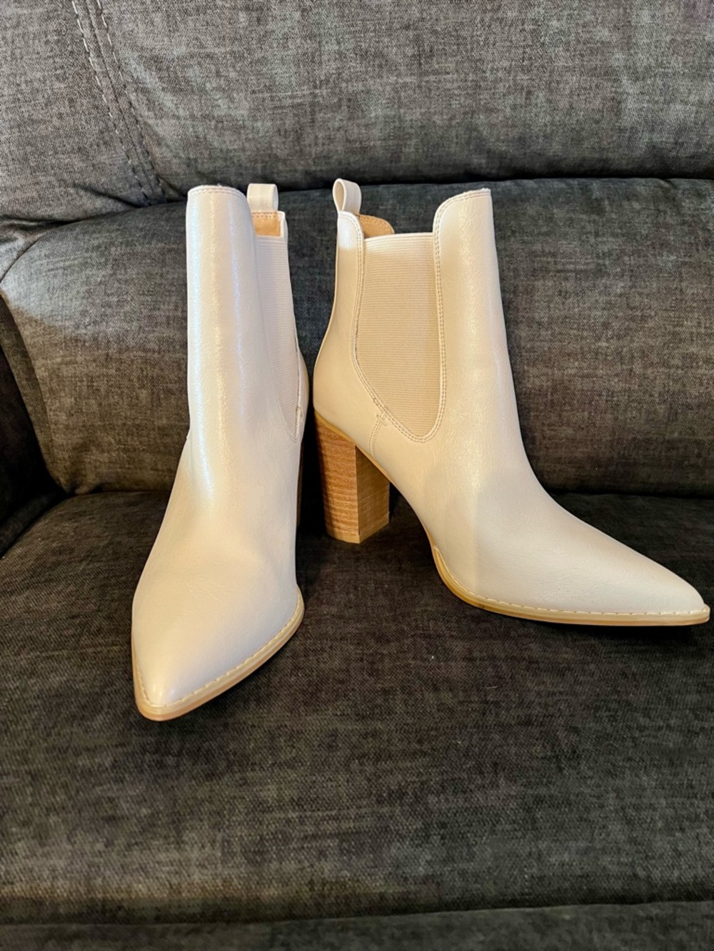 Women's Cream Pointed-Toe Block Heel Ankle Boots
